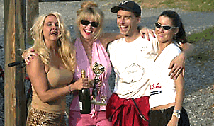 trophy_girls.gif (35234 bytes)